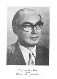 REFLECŢII DESPRE MINE LA 50 ANI DE LA ABSOLVIREA FACULTĂŢII,