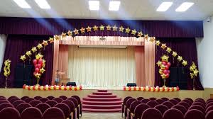 Hiasan pentas hari raya aidil fitri 2018 sk jalan gurney 1 decoraya pentasraya stage decorations eid decoration backdrop decorations. Hiasan Dewan Dengan Bola Cara Indah Menghias Dalam Foto
