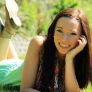 Alena Scott (alenascott)