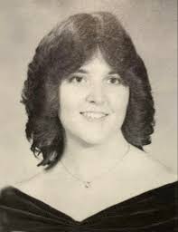 Teresa Gragg's Instagram, Twitter & Facebook