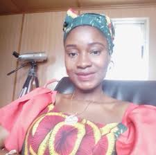 FOLLOW Presenter Kalee