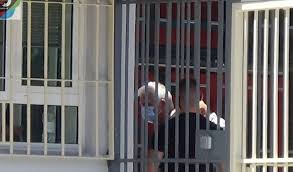 Προφυλακιστέος κρίθηκε ο πέτρος φιλιππίδης. Petros Filippidhs Eftase Stis Fylakes Ths Tripolhs Politischios Gr