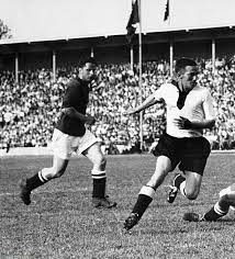 Czech Kia 3 Germany 1 In 1934 In Rome Rudolf Noack Made It 1 1 On 62 Minutes In The World Cup Semi Final Cup Final World Cup World Cup Final