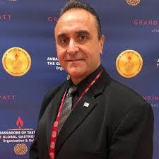 Wallis Brooks's Instagram, Twitter & Facebook