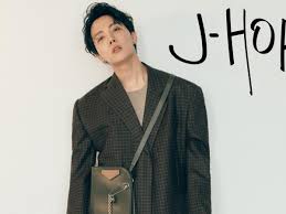 J Hope Revela Que Su Mama Predijo La Nominacion De Bts Al Grammy