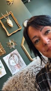 I’m so grateful to have hosted my regular PLEA Community Services group at  the studio yesterday. Many of these folks are far from home, from Northern  First Nations, have acquired brain injuries and ...