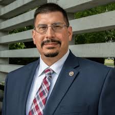 Paul Helton's Instagram, Twitter & Facebook