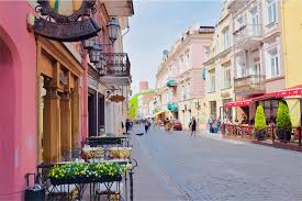 Jun 07, 2021 · 街並み 大阪府「中崎町」 大阪梅田の再開発の波が押し寄せることなく、昭和の街並みが残る中崎町。古民家を再生したユニークなカフェや雑貨店があります。 (c) nanako kitagawa ＞＞＞【大阪観光者必見！】古民家カフェや雑貨店、昭和の街並の残る「中崎町」 ãƒªãƒˆã‚¢ãƒ‹ã‚¢ è¡—ä¸¦ã¿ãŒã¨ã‚Šã‚ãˆãšå¯æ„›ã„éƒ½å¸‚ãƒ´ãƒ¥ãƒªãƒ‹ãƒ¥ã‚¹ã¸ Travelogs