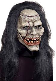 Boxcar Bogeyman Mask Costume €24.50