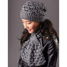 Silver Screen Hat And Scarf In Patons Metallic Knitting Patterns Lovecrafts Crochet Hats Crochet Scarves Crochet Hat And Scarf