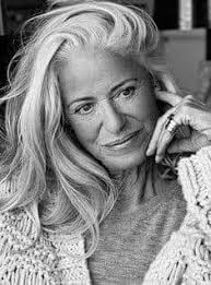 This woman has aged so gracefully...