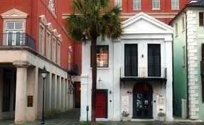 One of the city's most beloved and captivating historic hotels, the kings courtyard inn charms charleston visitors with its trio of intimate interior courtyards and beautifully furnished guest rooms and suites, all layered with warm southern hospitality. Best Weekday Breakfast Spots To Know In Charleston Eater Carolinas
