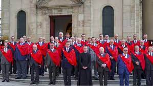 Instytut ordo iuris skierował do sądu prywatny akt oskarżenia przeciwko posłowi sławomirowi nitrasowi. Zalozyciele Ordo Iuris Finansuja Milionami Konserwatywna Krucjate Na Swiecie Wiadomosci