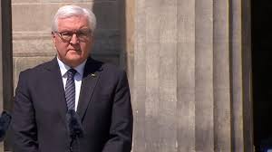 Der bundespräsident hat in seiner anordnung vom 8. Gedenkrede Zum Kriegsende Wo Steinmeier Es Uns Zu Einfach Macht Welt
