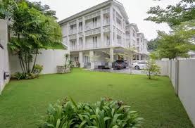 Semi detached homestay for rent located at kota. Villa Serene Kiara Semi D Malay Reserved Property For Sale On Carousell