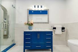 Apply a sealer to the wood filler and vacuum the area to remove wood particles and dust. Kpksc5cyavn Um