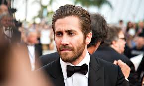 Jake Gyllenhaal Beard: Copy & Grow One Yourself (Full Guide)