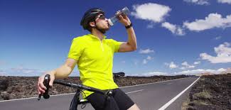 La cena, nella dieta del ciclista, è l'unico pasto che presenta un tempo di assimilazione lungo. La Dieta Del Ciclista E L Alimentazione Prima Durante E Dopo Garmin