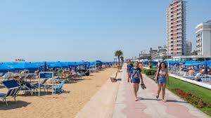 Piazza nember situato in un residence, 'palm beach', appartamento nuovissimo in classe a3, a pochi p. Lido Di Jesolo Jesolo Case Vacanze Appartamenti In Affitto Etc Vrbo