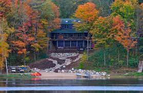 The homestead is a luxurious, four season resort located on a mile of lake michigan's sandy shore. Sleeping Bear Resort Lake Ann Mi Resort Reviews Resortsandlodges Com