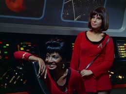 Star Trek 1 X 16 The Galileo Seven Phyllis Douglas As Yeoman Mears Star Trek Cosplay Star Trek Cast Star Trek Convention