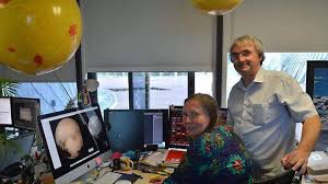 Allô Pluton, ici l'Espace des sciences