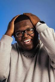 Promote with Robert Dean Iii (@robiiiworld)