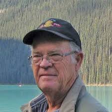 Long-time Tobermory Hyperbaric Facility Board Member Pete Dean Retires