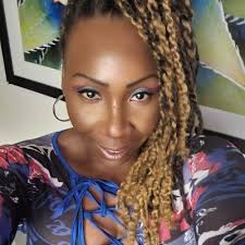 Candace Oates (@OaaMovement)