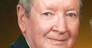 Jerry Hixson's Instagram, Twitter & Facebook