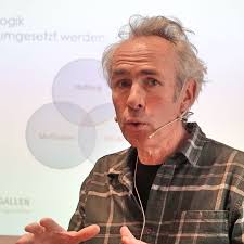 Lunch vom Mittwoch, 7. Dezember 2022 (KW 48) Nr. 23 Vorsitz Rot. Walter  Ernst Präsident Gäste Marco Vanotti HaoLu Shu Referent