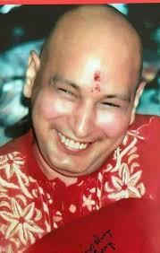 🪯 𝙏𝙤𝙙𝙖𝙮'𝙨 𝙎𝙖𝙣𝙙𝙝𝙮𝙖𝙫𝙚𝙡𝙖 𝙈𝙚𝙨𝙨𝙖𝙜𝙚 !🕉️ Stop  complaining & start living with whatever you have received as a blessing.  Whenever you're tempted to complain, look at the suffering around you. It's  a wake