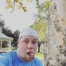 Shane Webb (@kermittherev) • Instagram photos and videos