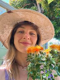 What's the best studio space for vlogging?