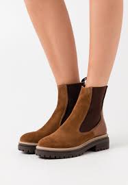 Find the most awesome copenhagen studios shoes of the spring/summer collection 2021. Copenhagen Shoes Fall Plateaustiefelette Cognac Cognac Zalando De