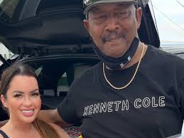 Fundraiser by Nicole Latour : Help Fix Mr. Bobby's Car for His Kindness