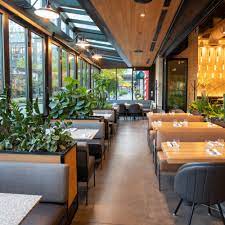 Earls kitchen and bar is a casual dining restaurant chain that was founded by leroy earl bus fuller in 1982. Earls Kitchen Bar Somerville Restaurant Somerville Ma Opentable