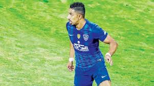 بوجود سلمان الفرج كان جيوفينكو يترك مهام صناعة اللعب احيانا له، وذلك من أجل التواجد كمهاجم ثاني مع جوميز وقت نزول الهلال الى كويلار لاعب يتقن قراءة الهجمة والضغط العالي?? Ø§Ù„Ù‡Ù„Ø§Ù„ ÙŠÙ‚ØªØ±Ø¨ Ù…Ù† Ø§Ù„Ø¥ÙŠØ·Ø§Ù„ÙŠ Ø¬ÙŠÙˆÙÙŠÙ†ÙƒÙˆ Ø§Ù„Ø´Ø±Ù‚ Ø§Ù„Ø£ÙˆØ³Ø·