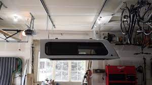 Camper Shell Hoist Remove Truck Topper One Person Only Youtube