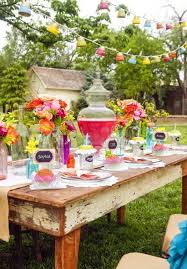 Pin By Melissa Hardy On Tuinfeest Summer Garden Party Decorations Summer Party Decorations Summer Garden Party