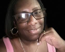 Laquanda Mitchell's Instagram, Twitter & Facebook