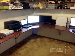 My main concern is the height of all the other desks, as i'm around 5'4. 17 Diy Corner Desk Ideas To Build For Small Office Spaces Simplified Building