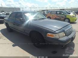 While most of its rivals downsized, ford continued to think big. Ford Crown Victoria Standard 2008 Blue 4 6l Vin 2fafp73v28x158221 Free Car History