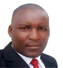 Simon Ngure: Experienced Journalist in Nakuru