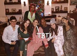 Perez hilton hits the glamhouse launch party and hollywood tv was on the scene! Ariana Grande Victoria Justice Victorious Castmates Reflect On 10th Anniversary Perez Hilton