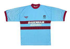 Die logos von umbro und betway sind. West Ham 1993 94 Auswarts Trikot