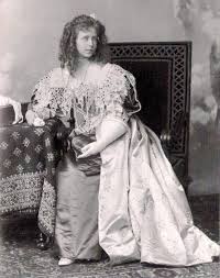 Maybe you would like to learn more about one of these? Regina Maria A Romaniei Alexandra RaÅ£i