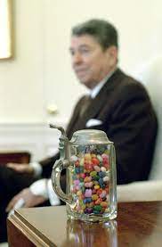 White House History On Twitter Even Presidents Can Have A Sweet Tooth President Ronald Reagan S Personal Favorite Jelly Beans Reagan First Became A Fan Of The Candies During His Time As Governor