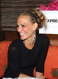 When summer rolls around i find myself always putting my hair. Instant Cuteness The Messy Bun Headband Combo Glamour