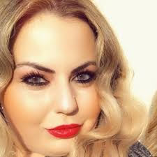 Lisi Macias's Instagram, Twitter & Facebook